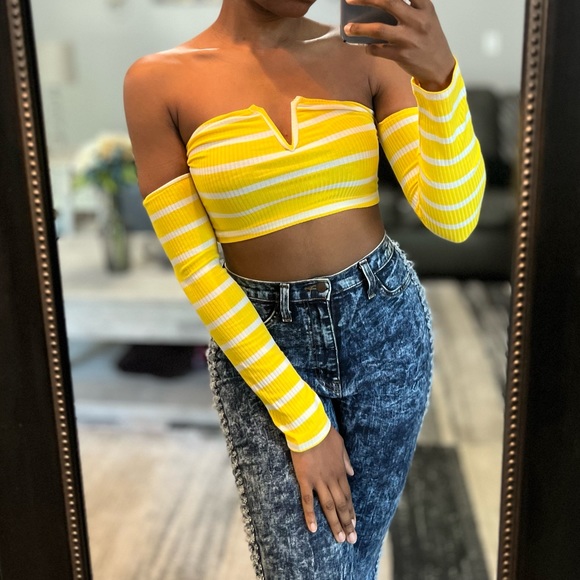 Stretchy Yellow and White Striped V Neck Long Sleeved Crop Top, Brand New - Picture 3 of 4